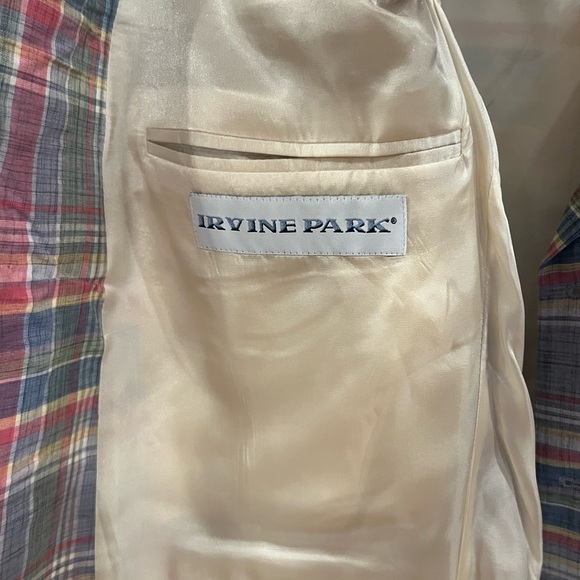 Irvine Park Vibrant Plaid Blazer for Men - Picture 6 of 7